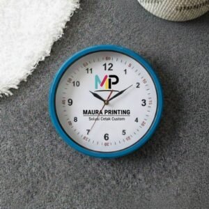 Custom Jam Dinding Bulat Klasik warna biru, jam dinding custom untuk souvenir dan merchandise