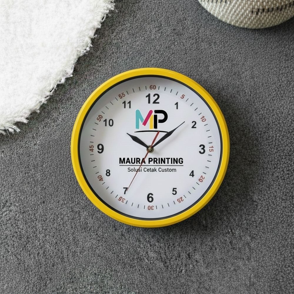 Custom Jam Dinding Bulat Klasik warna kuning, jam dinding custom untuk souvenir dan merchandise
